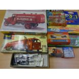 Collection of various model vehicles (10 ITEMS, B)