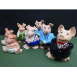 7x collectable Natwest Wade pigs