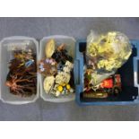 Three boxes of assorted figures and set pieces - 2 kg including boxes (27)