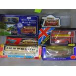 Model buses and coaches - various brands [5 items] (17)