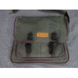 (C) Vintage 'SHAKESPEARE' fishing accessory bag