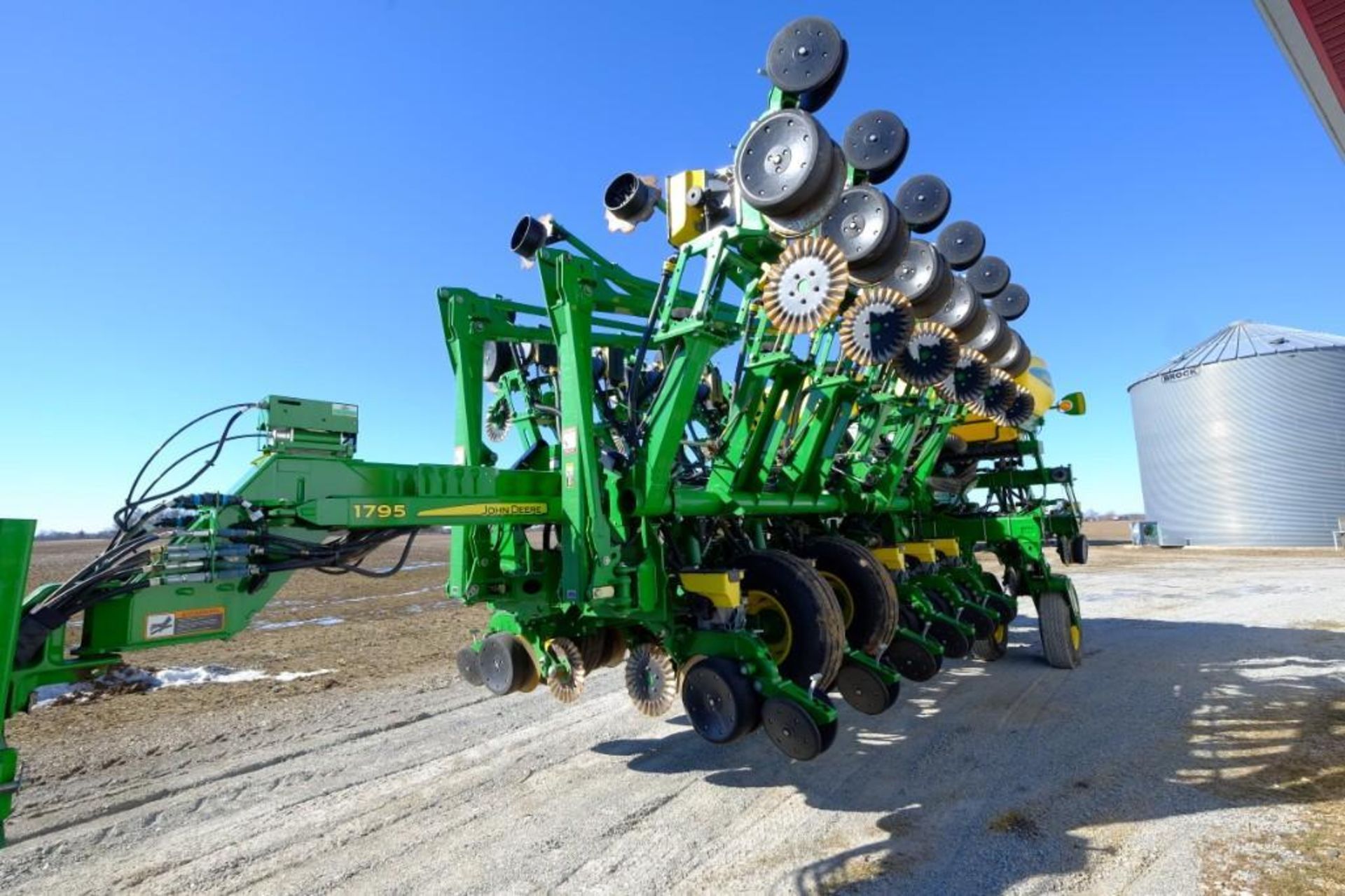 2015 JD 1795 Planter - Image 6 of 11