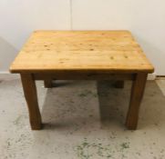 Pine kitchen table