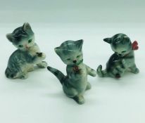 A selection of three porcelain West German kittens (AF)