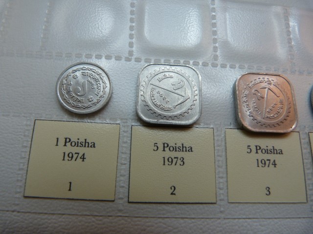 A selection of fourteen coins from Bangladesh from 1974, various denominations. - Image 7 of 14