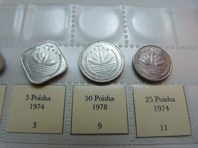 A selection of fourteen coins from Bangladesh from 1974, various denominations. - Image 10 of 14