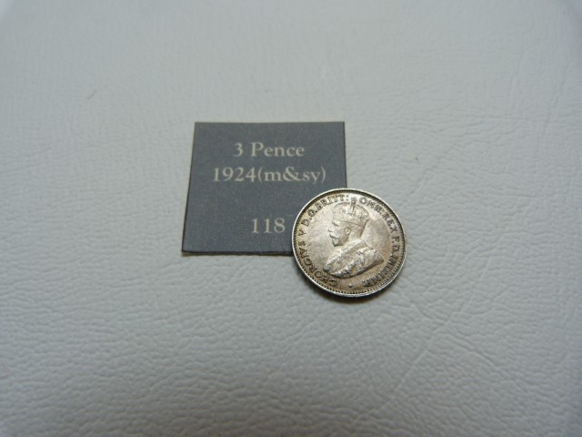 A1924 George V Australian three pence (AUNC) - Image 3 of 4