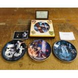 A small collection of Collectable plates to include Harry Potter, Dr Who etc.