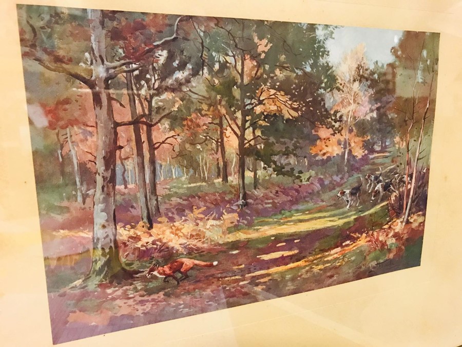 Hounds on pursuit of a fox signed print by Lionel Edwards - Image 2 of 3