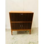 Gordon Russell LTD Cocktail Cabinet (L100cm X D42cm X H119cm)