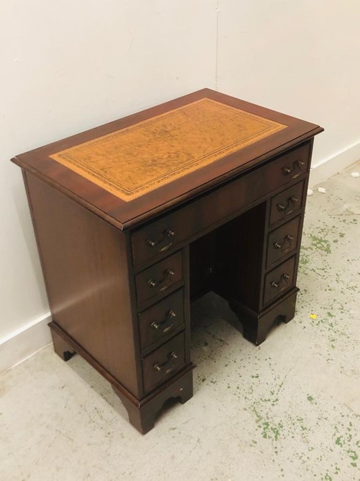 Small Tan Leather Topped lockable Desk With Three Small Drawers Each Side, One Top Drawer and a - Image 3 of 3