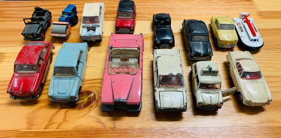 Selection of Fourteen diecast Dinky and Corgi cars