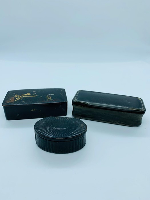 Three snuff boxes - Image 2 of 2