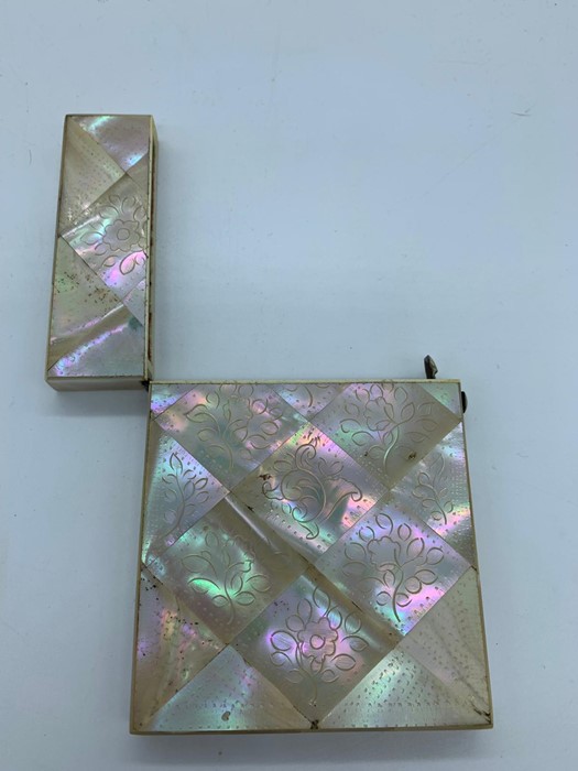 A Georgian Mother of Pearl Card case. - Image 2 of 2