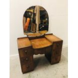 1930's Dressing table with mirror