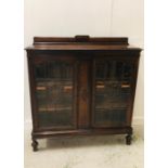 Display cabinet with leaded glass doors on carved feet ( H121cm W123cm D35cm)