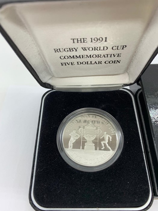 The 1991 Rugby World Cup Commemorative silver Five Dollar Coin - Image 2 of 2