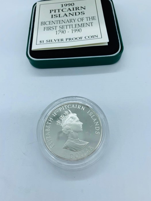 A 1990 Pitcairn Islands Bicentenary of the first settlement 1790-1990 $1 silver proof coin. - Image 2 of 3