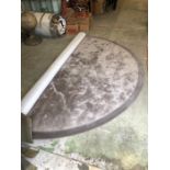 A Large circular light grey rug (diam 342cm)