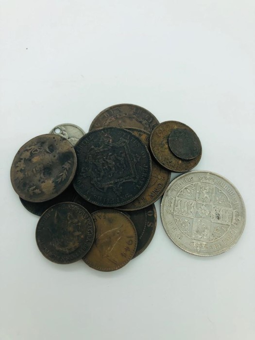 A Large volume of coins, variety of years, countries and denominations including England, France - Image 7 of 9