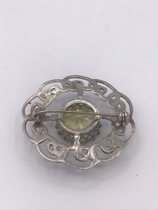 A Citrine Brooch - Image 3 of 4