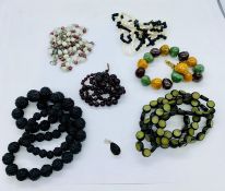 A selection of costume jewellery