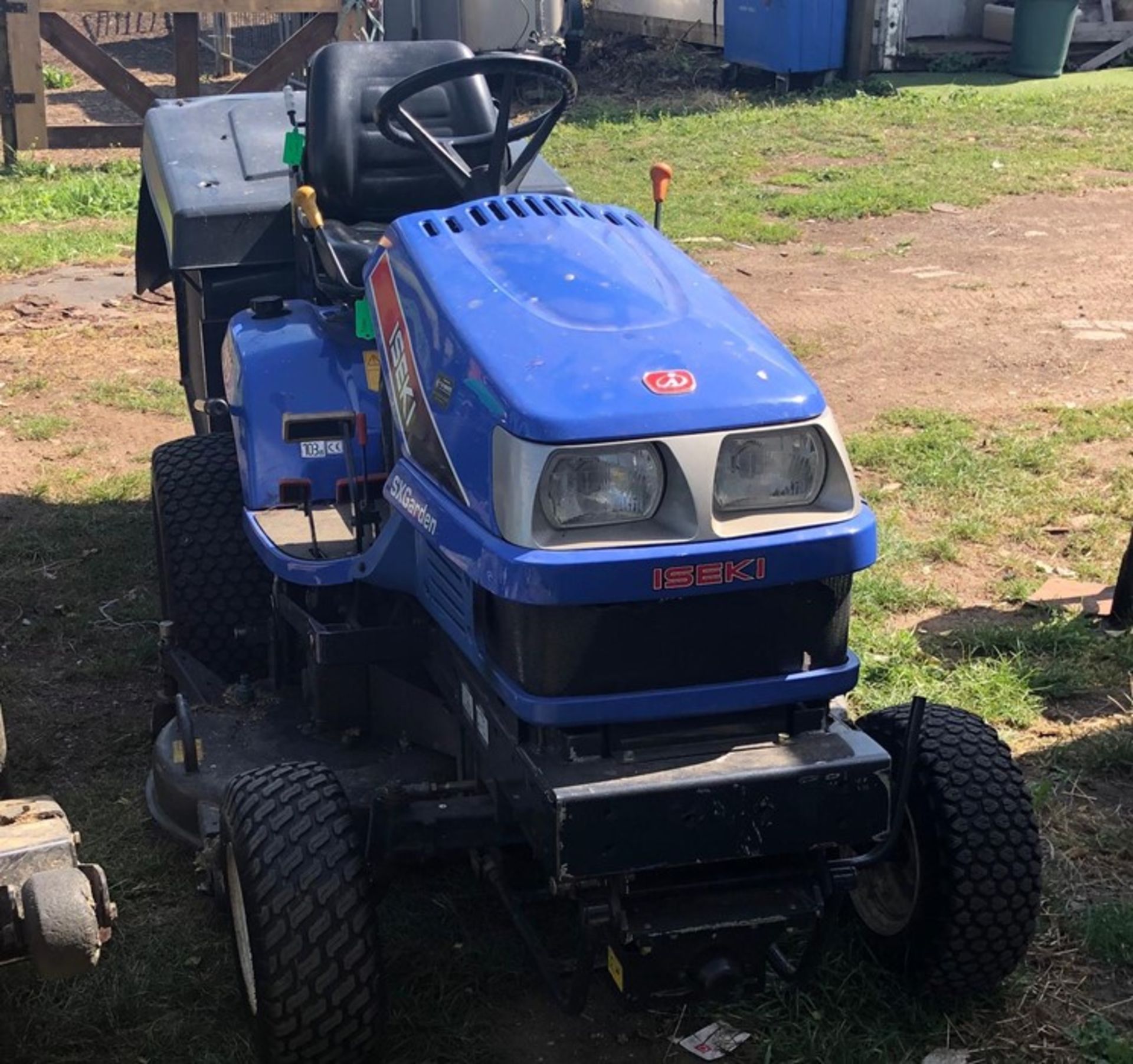 A blue ISEKI SXG19 mowing machine - Image 10 of 10