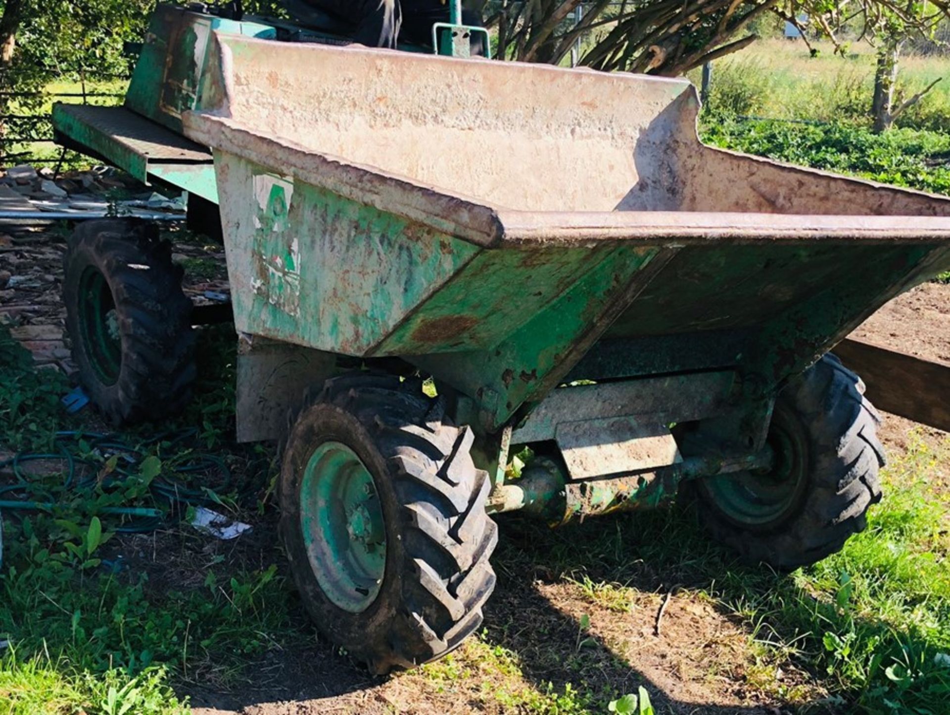 A green Benford TT2000 diesel front dumper - Image 2 of 3