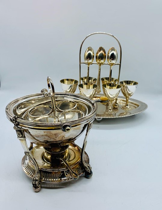 A silver plated egg serving set - Image 2 of 2