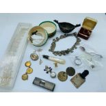 A Selection of curios to include silver jewellery etc.