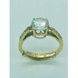 A 9ct yellow gold ring (3g)