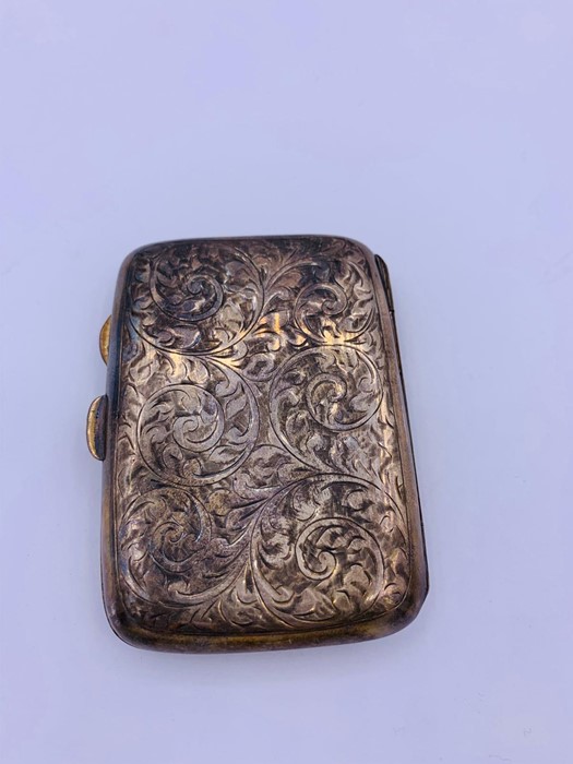 A Birmingham hallmarked cigarette case (JC Ltd)