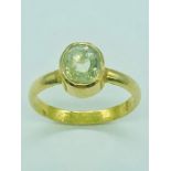 A 22ct yellow gold ring with central stone (5.1g)