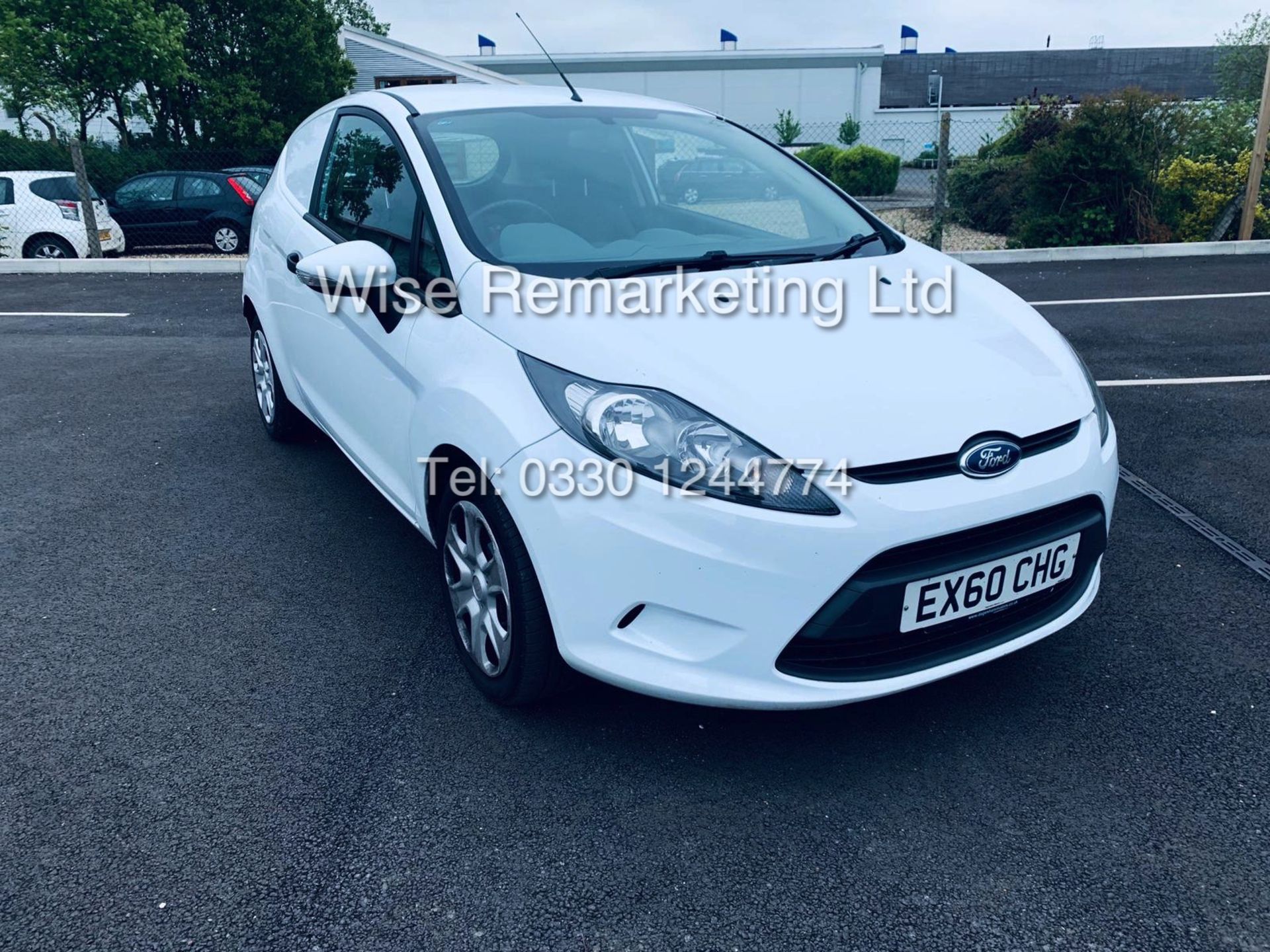 FORD FIESTA 1.4 TDCI CAR DERIVED VAN *FSH* (2011 SPEC) VERY WELL MAINTAINED - Image 6 of 21