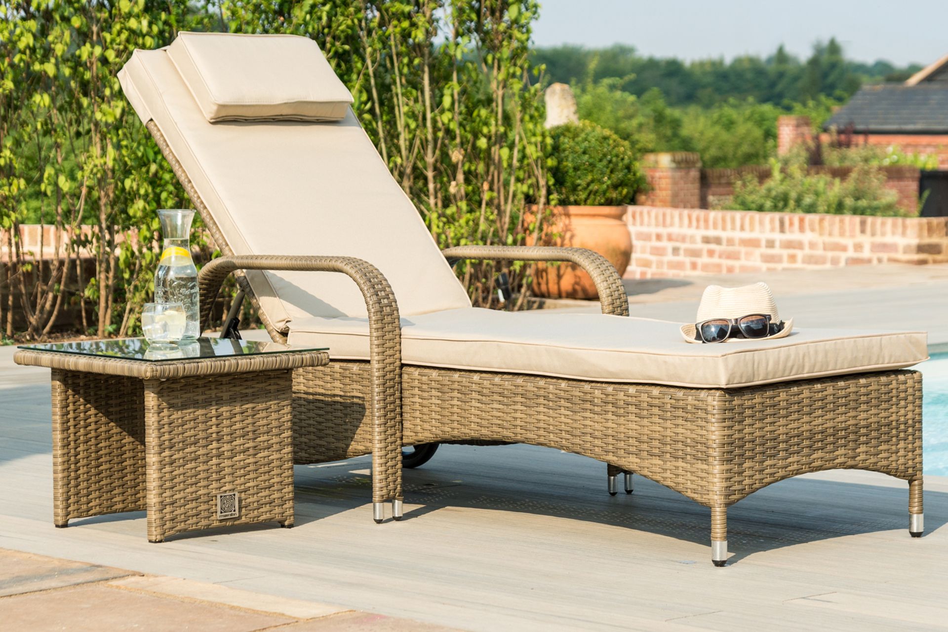 Rattan Tuscany Florida Sunlounger *BRAND NEW* - Image 3 of 4