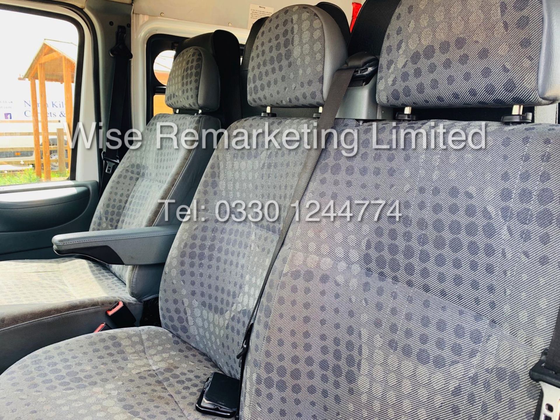 FORD TRANSIT T350L 2.4 TDCI *8 SEATER CREW VAN* (MESSING UNIT) 11 REG - Image 20 of 21