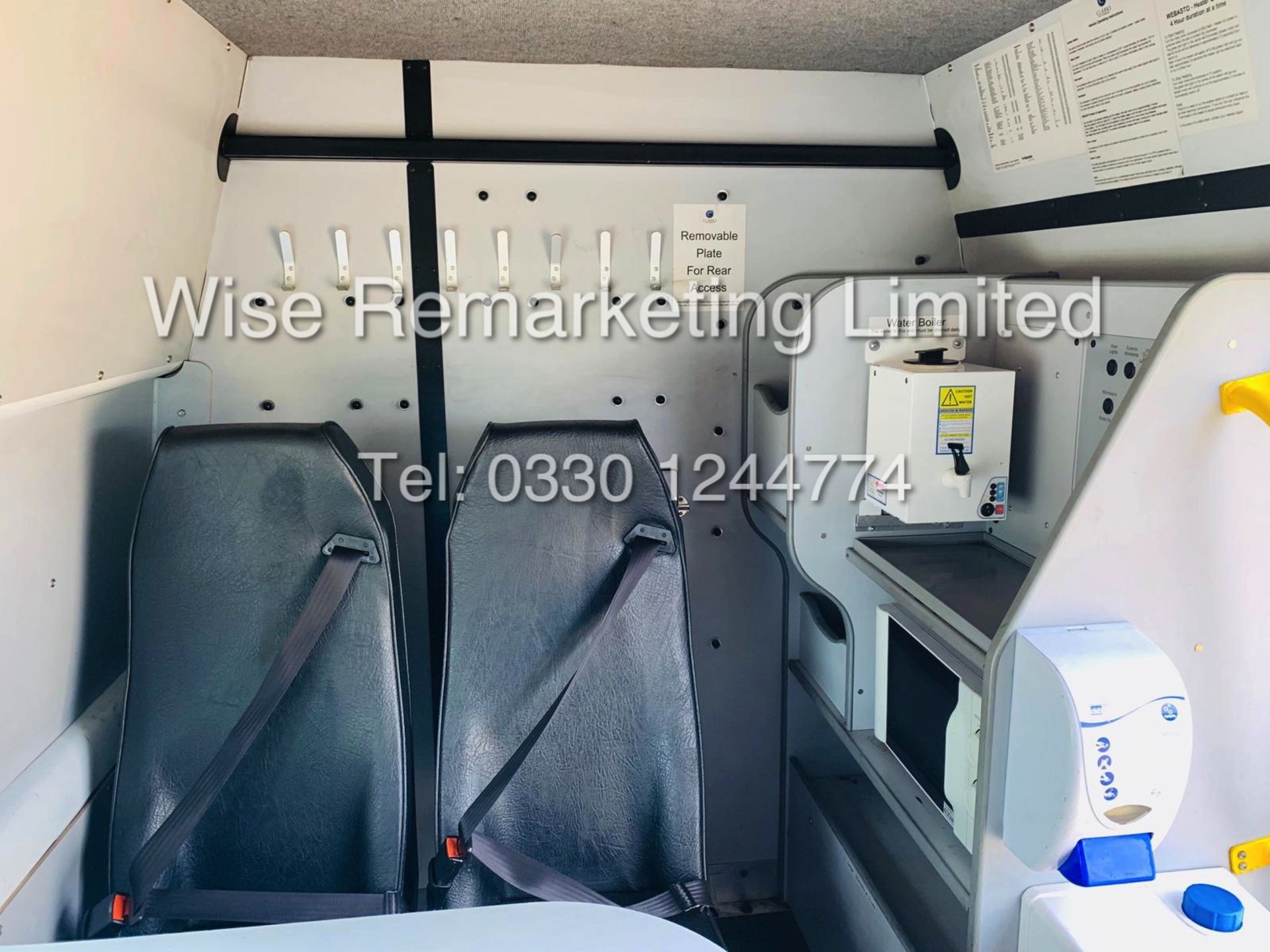 FORD TRANSIT T350L 2.4 TDCI *8 SEATER CREW VAN* (MESSING UNIT) 11 REG - Image 17 of 21