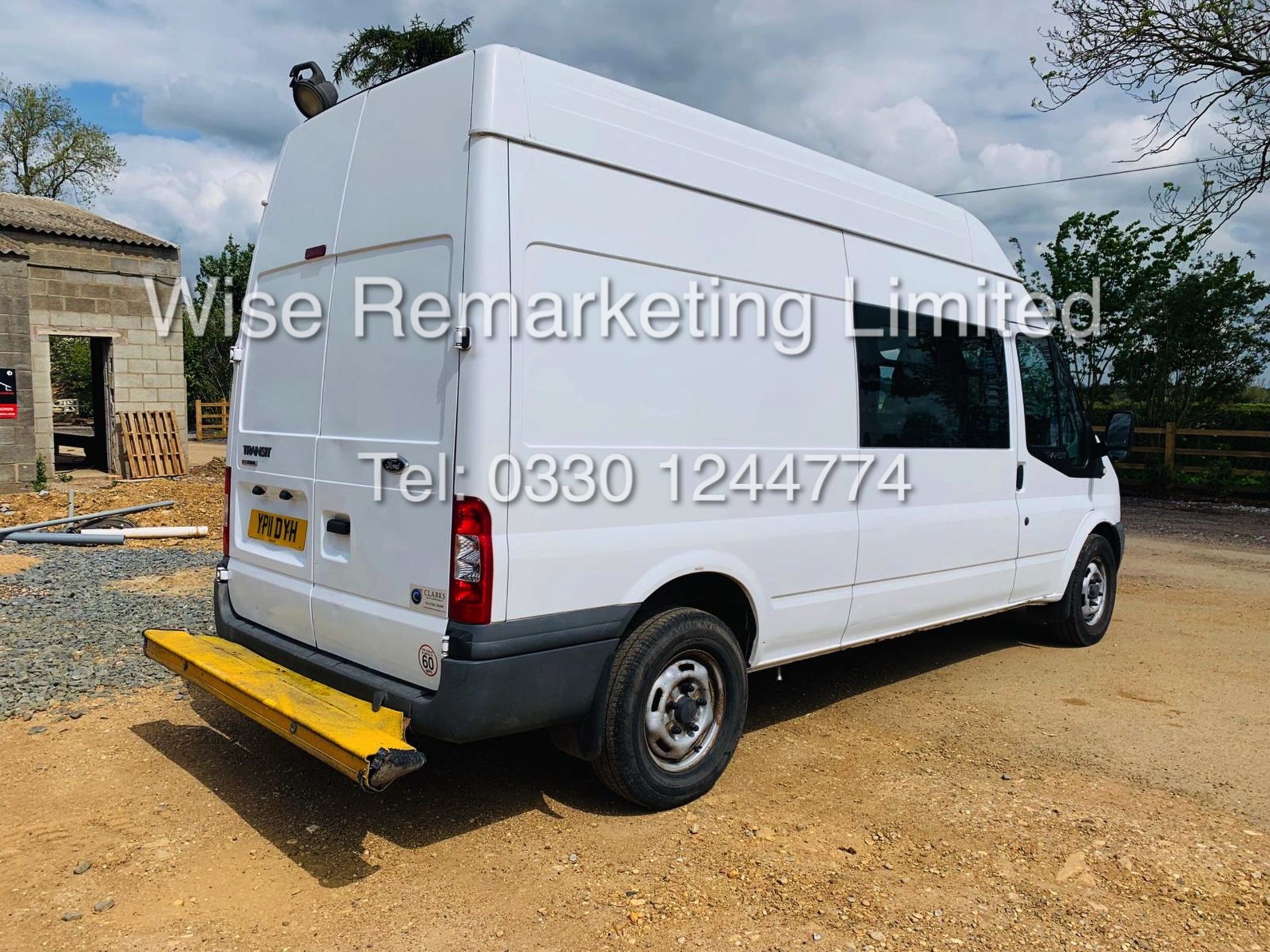 FORD TRANSIT T350L 2.4 TDCI *8 SEATER CREW VAN* (MESSING UNIT) 11 REG - Image 7 of 21