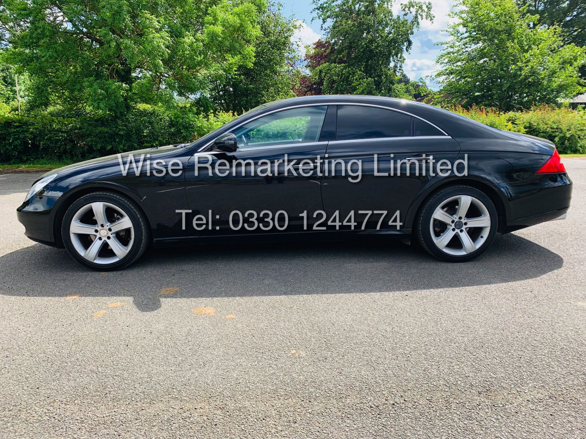 * RESERVE MET* MERCEDES CLS350 CDI SPORT COUPE AUTOMATIC (BLACK EDITION) 2010 / LOW MILES / NO VAT - Image 6 of 24