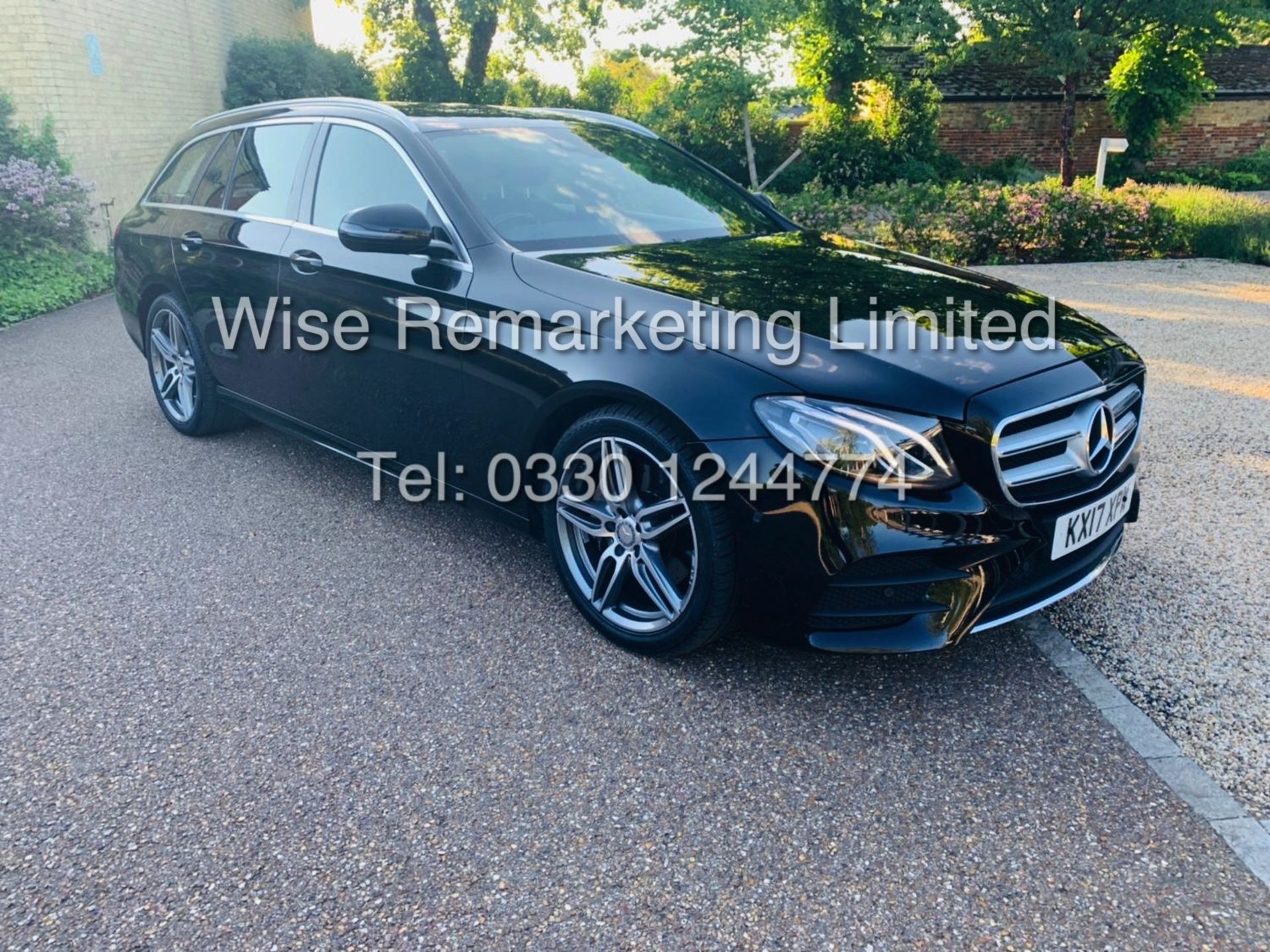 MERCEDES E CLASS ESTATE E220D AMG LINE 2017 / 9G -TRONIC / *LOW MILES* / 1 OWNER - Image 14 of 42