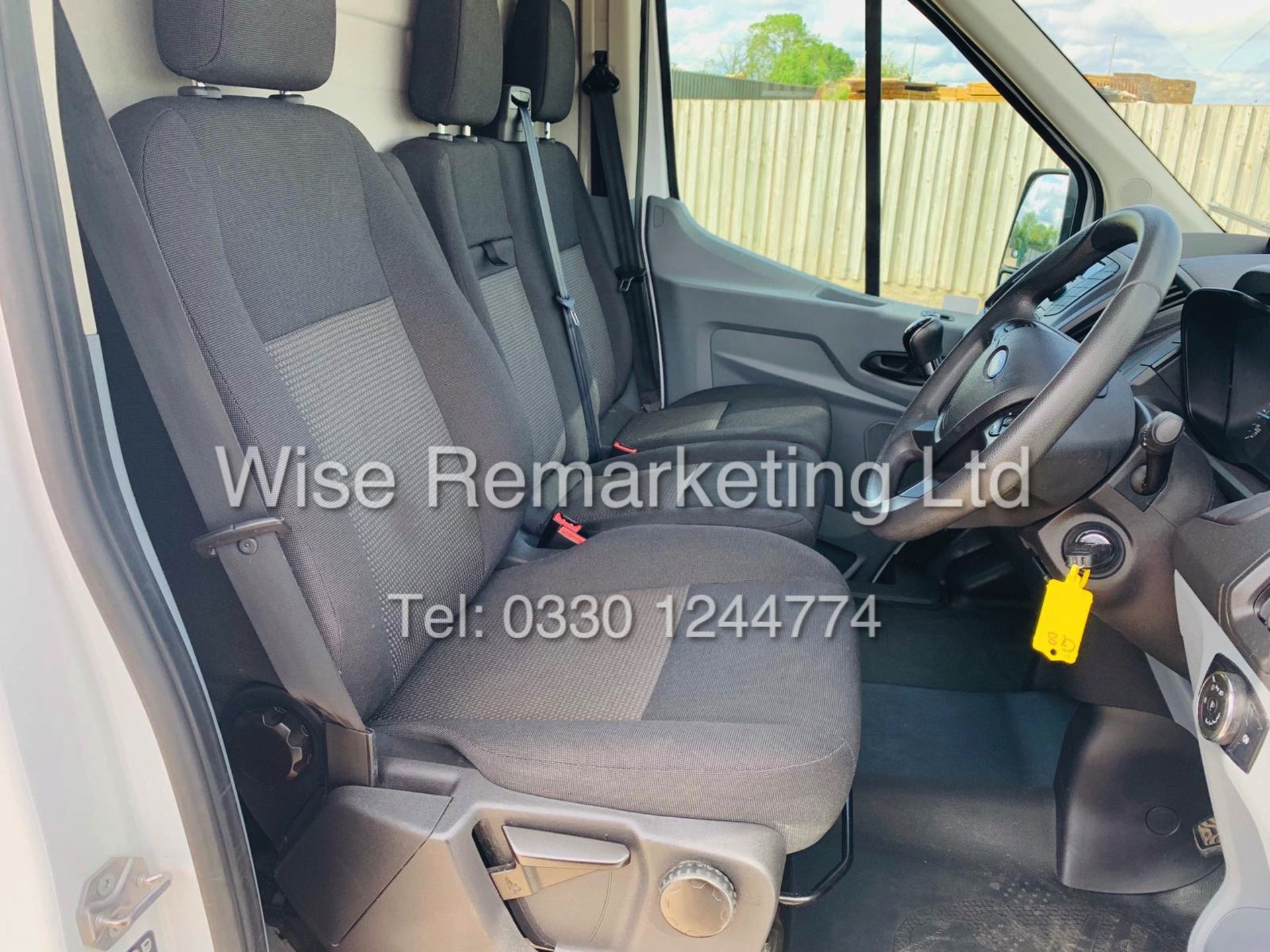 FORD TRANSIT 2.2TDCI 125PSI XLWB (JUMBO) HI ROOF / 65 REG / 1 OWNER / ONLY 29,000 MILES GENUINE - Image 8 of 23