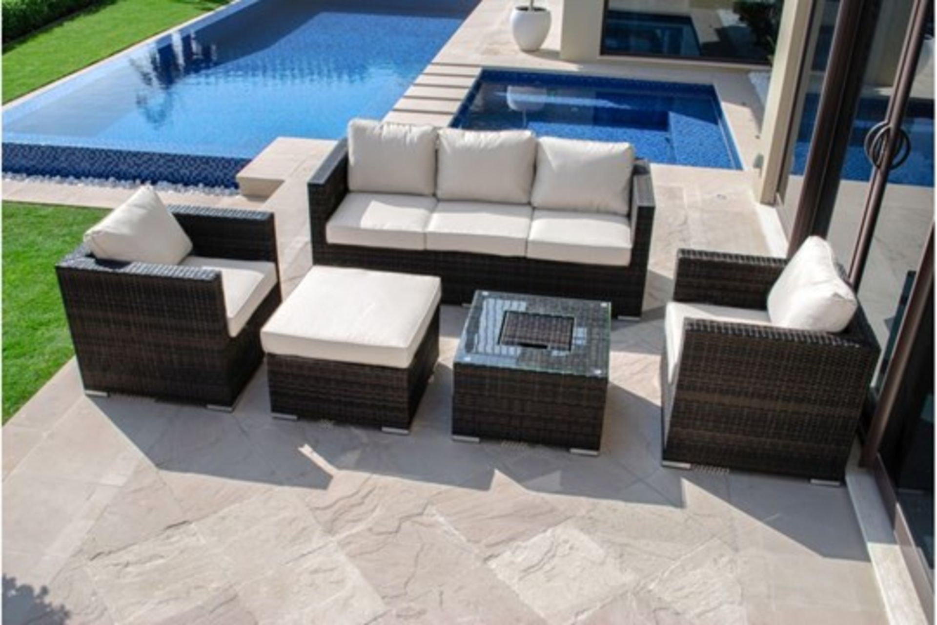 Rattan Georgia 3 Seat Sofa Set With Ice Bucket (Brown) *BRAND NEW* - Image 2 of 3