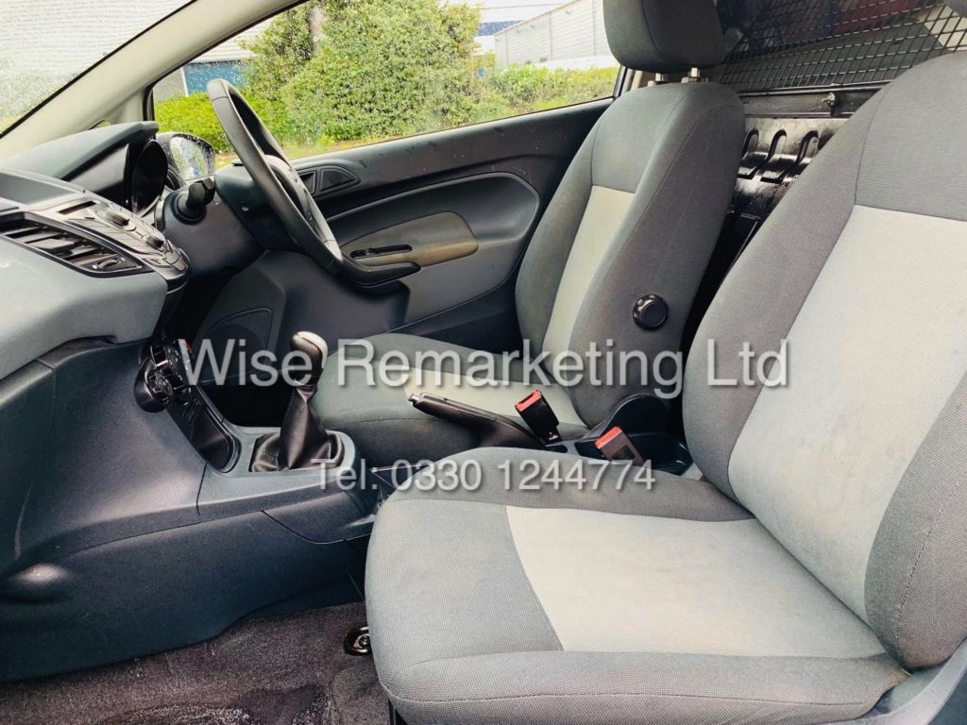 FORD FIESTA (TREND) VAN / 60 REG / ELEC WINDOWS AND MIRRORS - LOW MILES 67,000 - Image 12 of 19