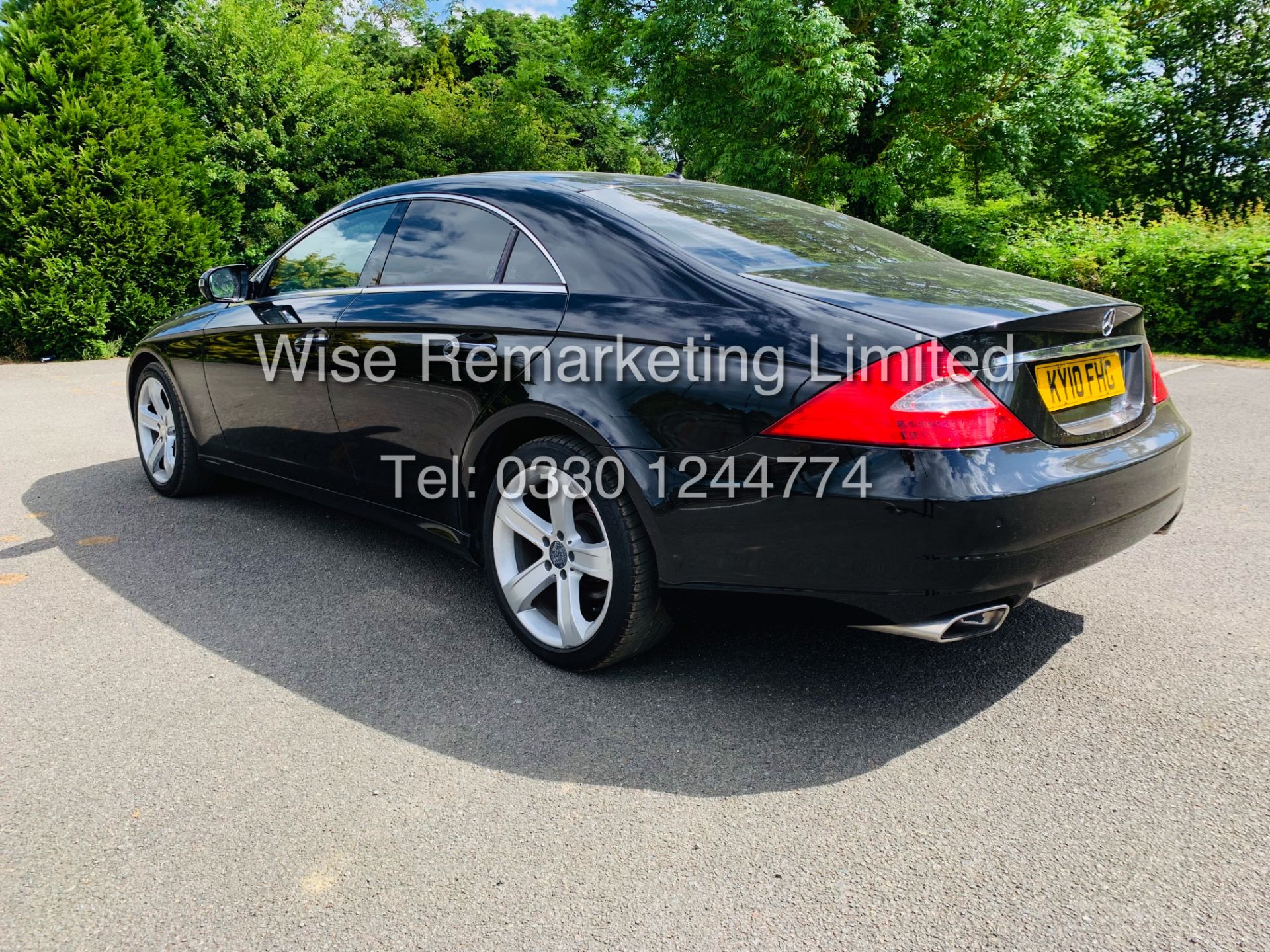 * RESERVE MET* MERCEDES CLS350 CDI SPORT COUPE AUTOMATIC (BLACK EDITION) 2010 / LOW MILES / NO VAT - Image 4 of 24