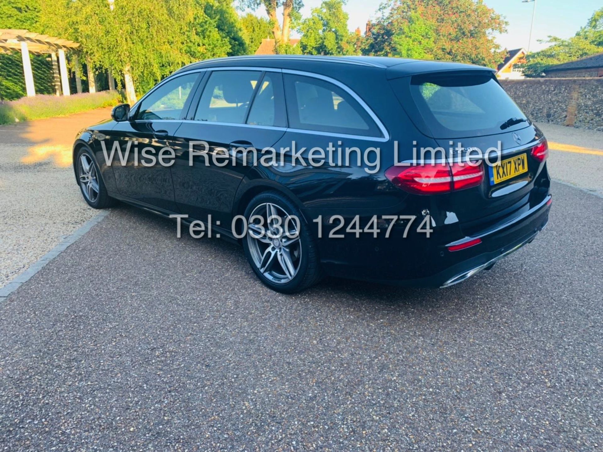 MERCEDES E CLASS ESTATE E220D AMG LINE 2017 / 9G -TRONIC / *LOW MILES* / 1 OWNER - Image 5 of 42