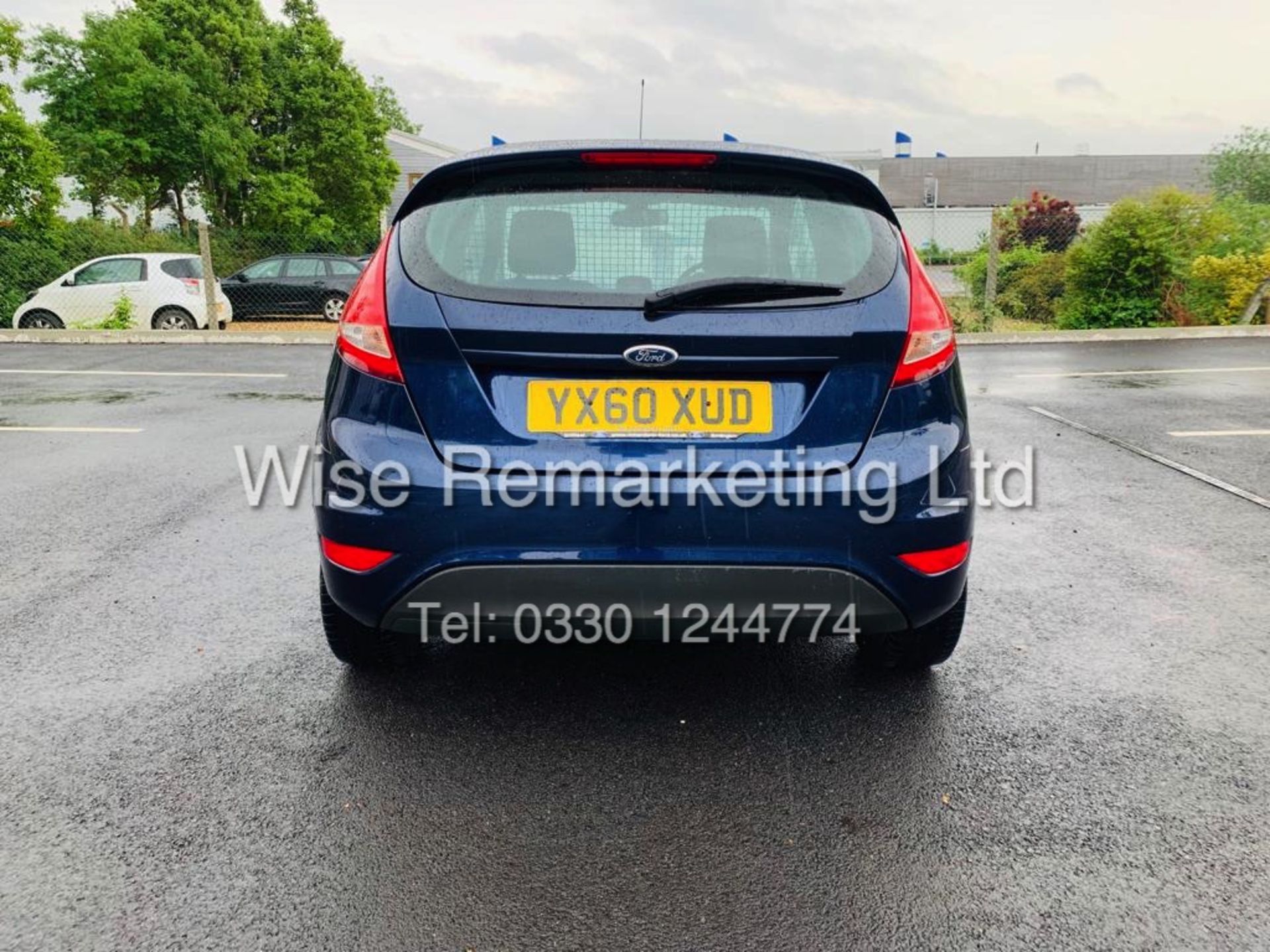 FORD FIESTA (TREND) VAN / 60 REG / ELEC WINDOWS AND MIRRORS - LOW MILES 67,000 - Image 5 of 19