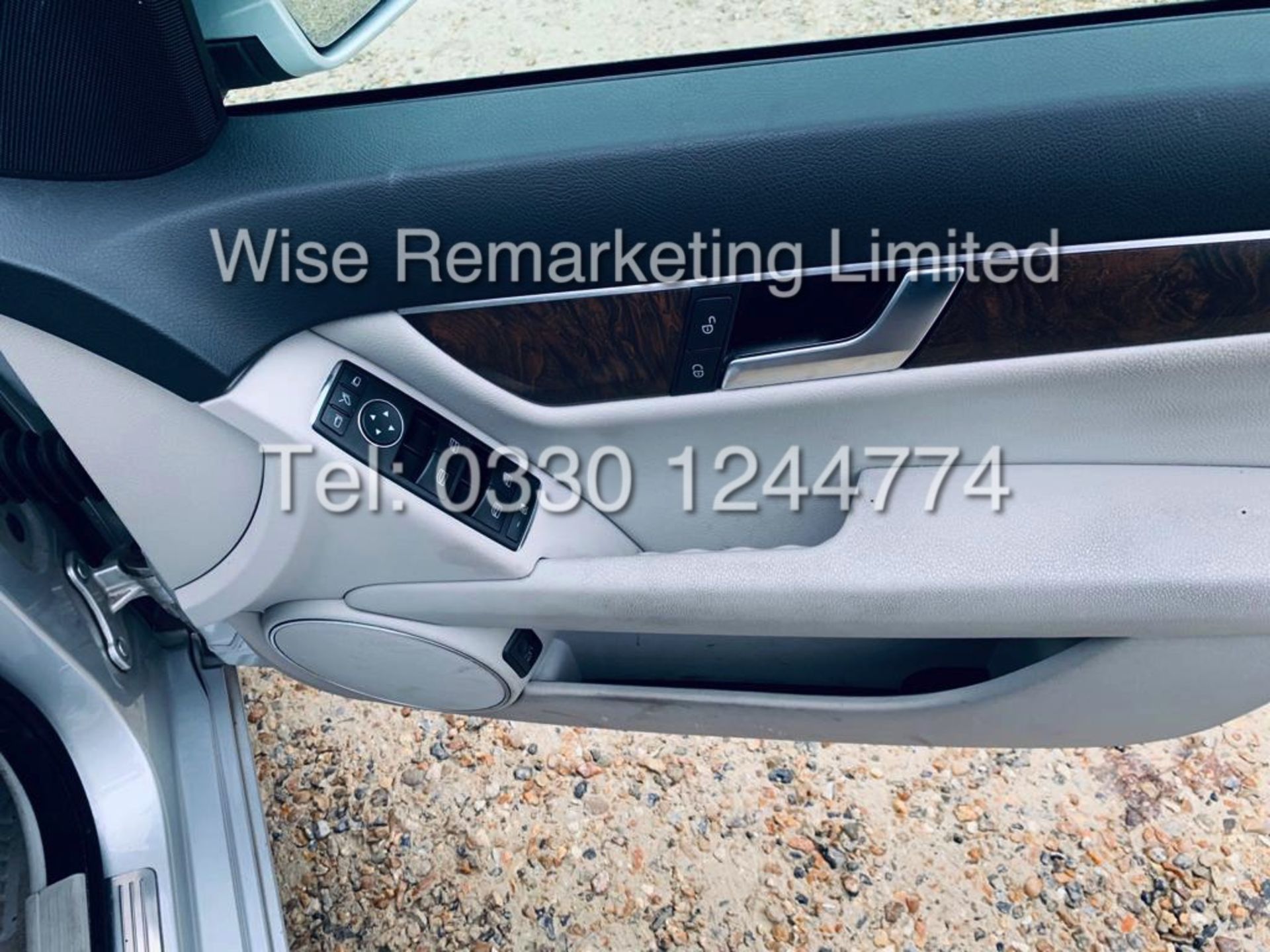 MERCEDES C220 SE EXECUTIVE ESTATE 2.1 CDI 13 REG *CREAM LEATHER* - Image 14 of 23