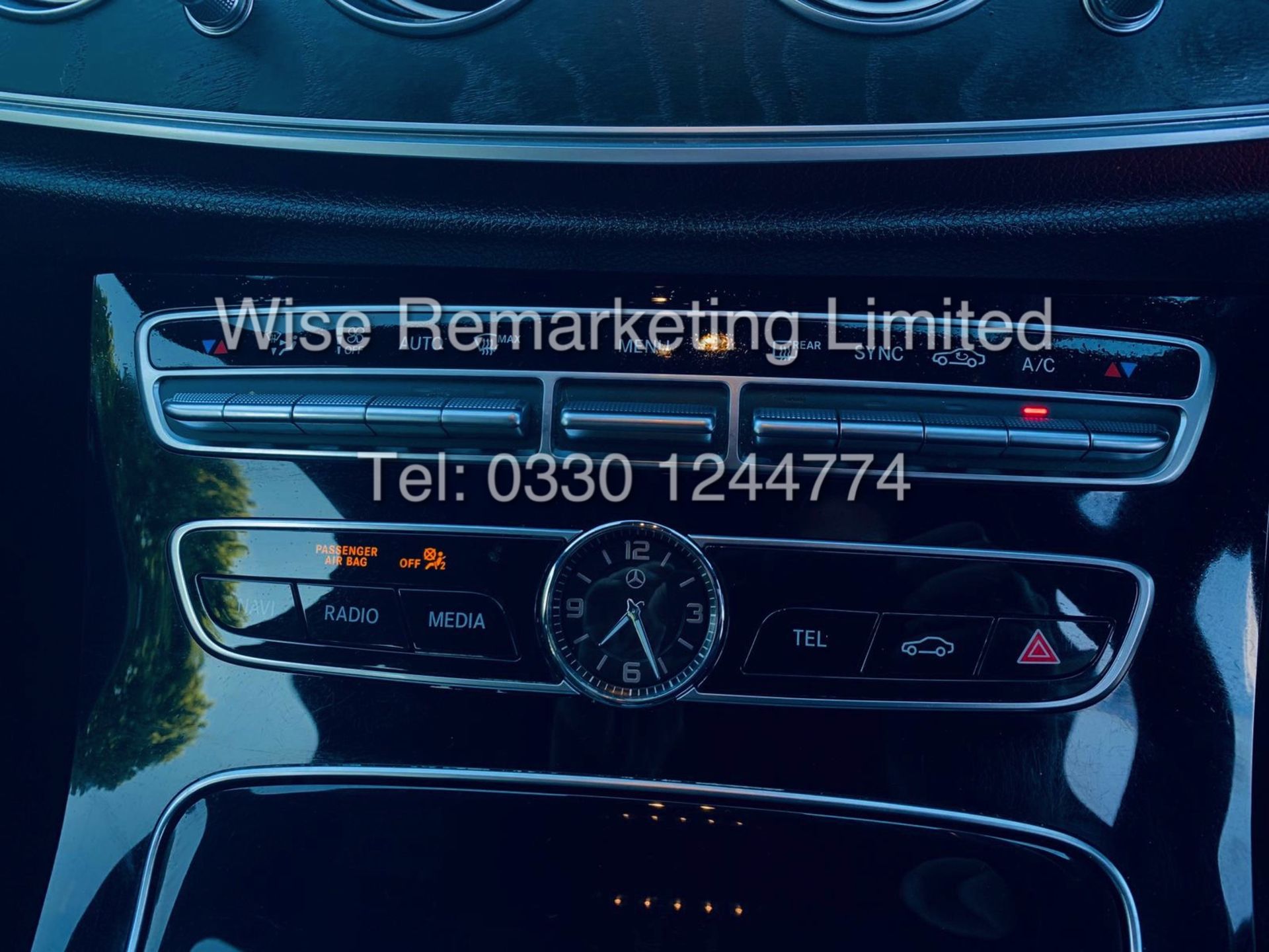 MERCEDES E CLASS ESTATE E220D AMG LINE 2017 / 9G -TRONIC / *LOW MILES* / 1 OWNER - Image 31 of 42