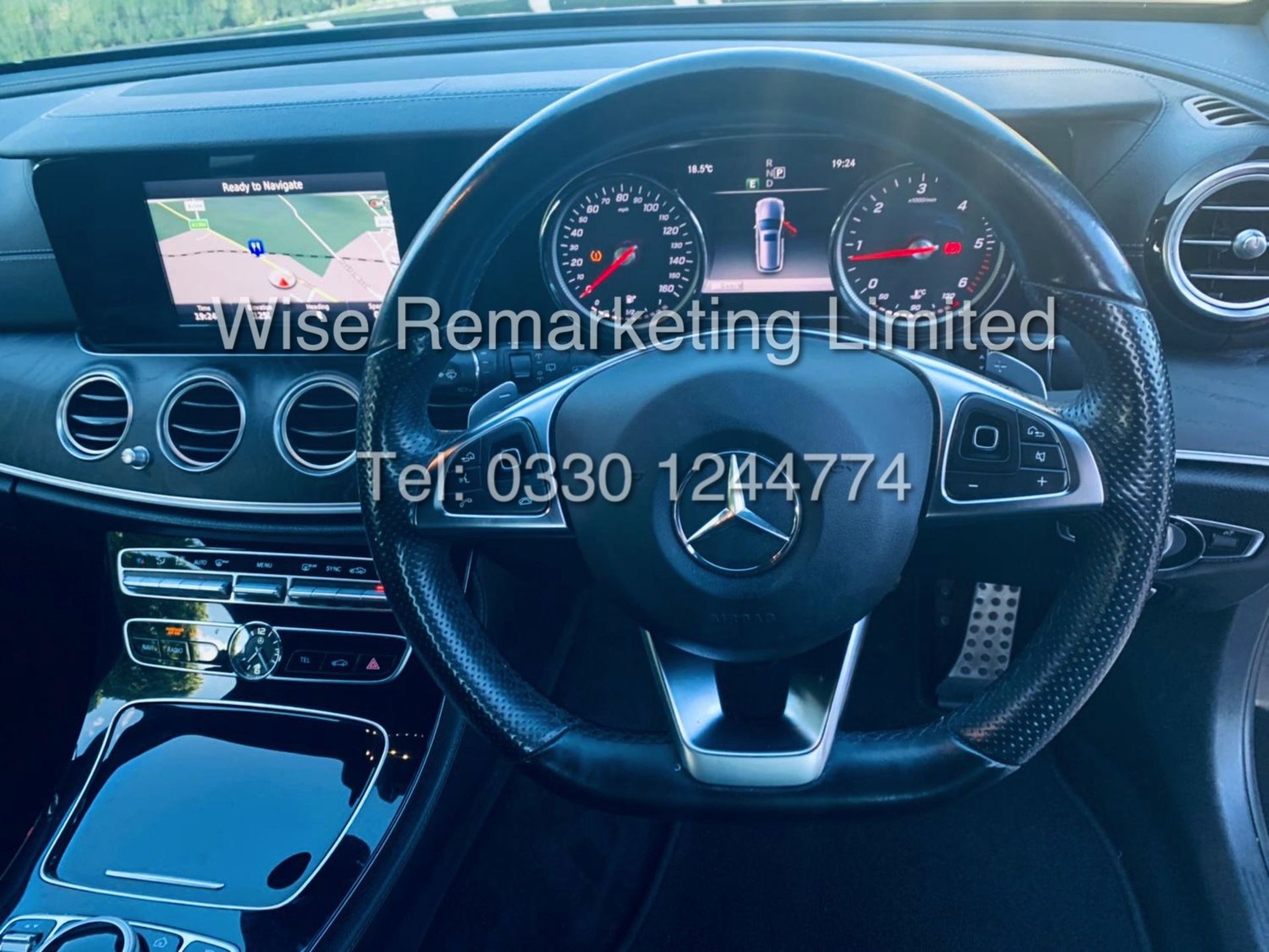 MERCEDES E CLASS ESTATE E220D AMG LINE 2017 / 9G -TRONIC / *LOW MILES* / 1 OWNER - Image 38 of 42