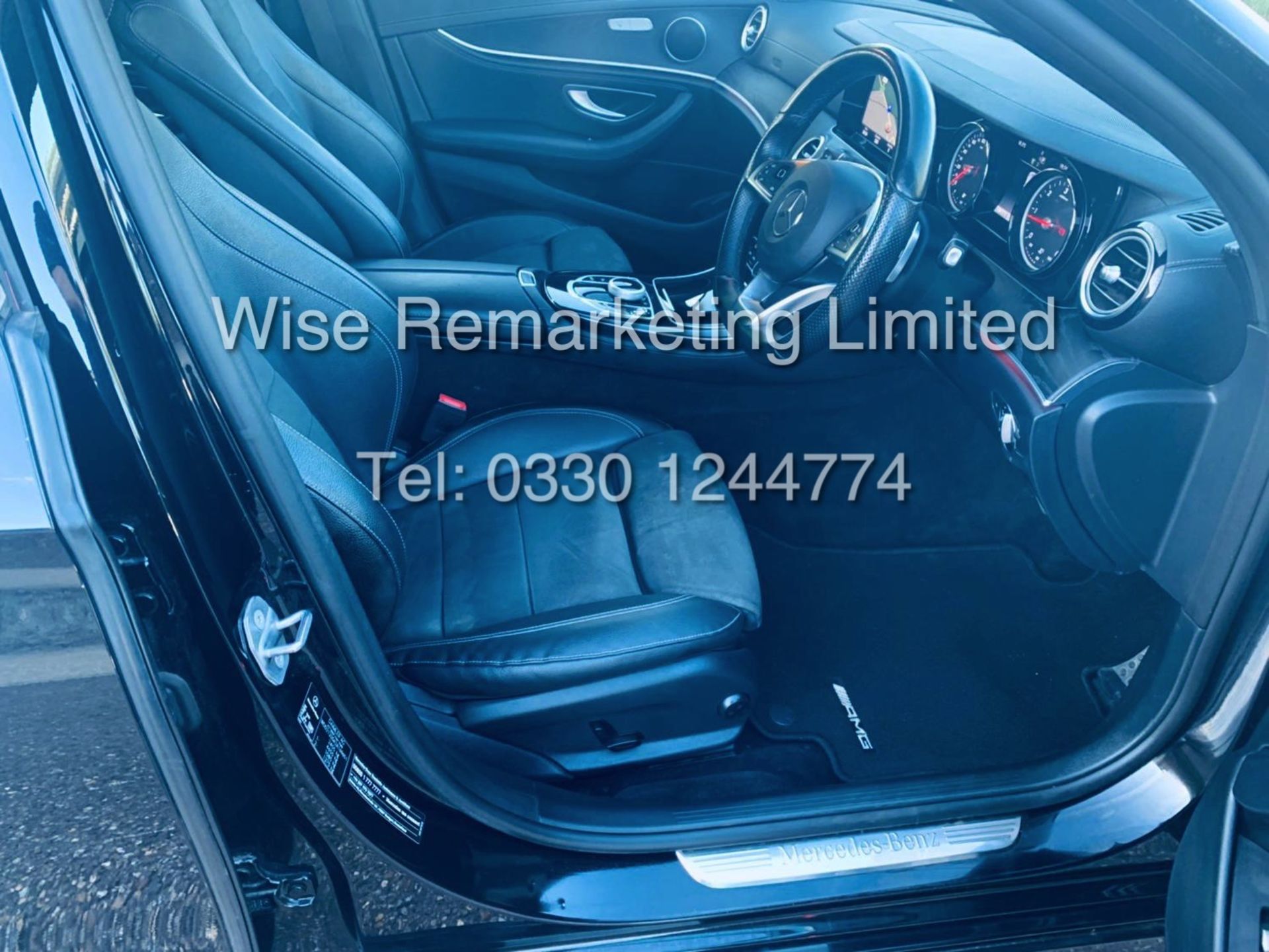 MERCEDES E CLASS ESTATE E220D AMG LINE 2017 / 9G -TRONIC / *LOW MILES* / 1 OWNER - Image 15 of 42